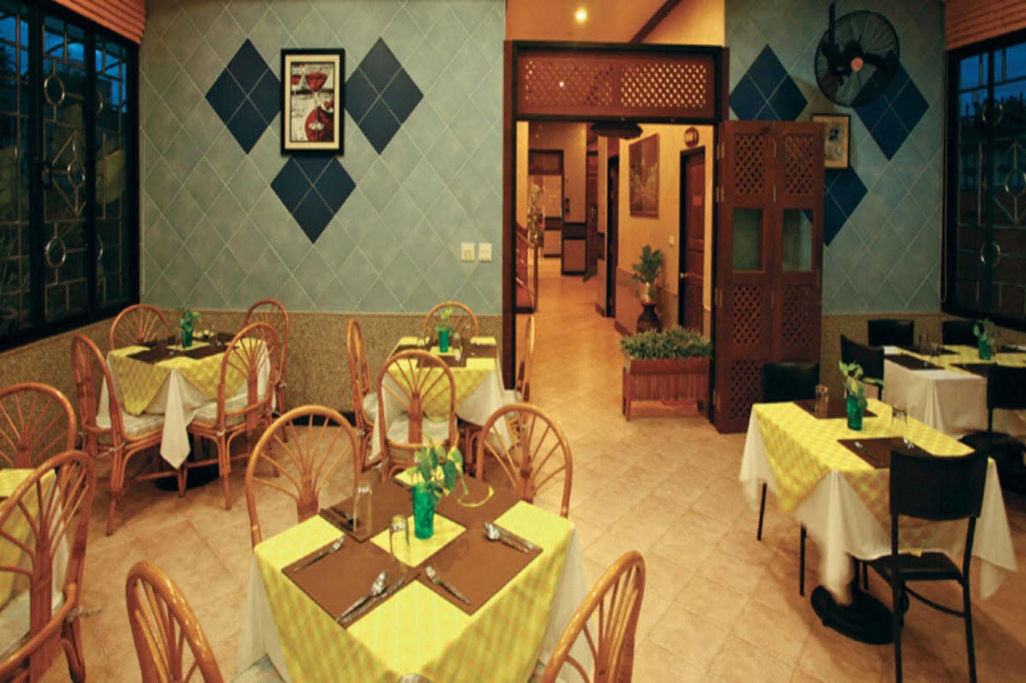 Hua Hin Loft Hotel Ngoại thất bức ảnh