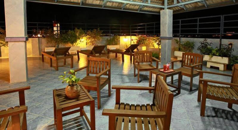 Hua Hin Loft Hotel Ngoại thất bức ảnh